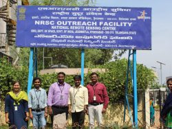 NRSC-visit-inspires-students-12