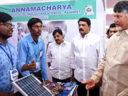Hon'ble Chief Minister N Chandrababu Naidu interacts with students of AITS at Jnanabheri