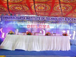 diploma-fresher-day-2019